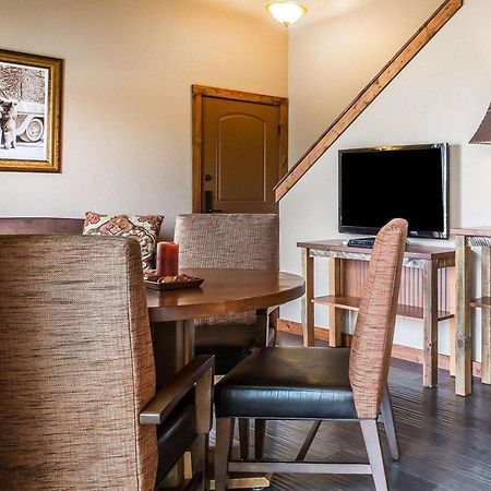 Yellowstone Valley Lodge, Ascend Hotel Collection Pray Экстерьер фото