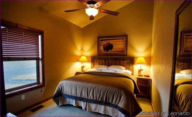 Yellowstone Valley Lodge, Ascend Hotel Collection Pray Экстерьер фото