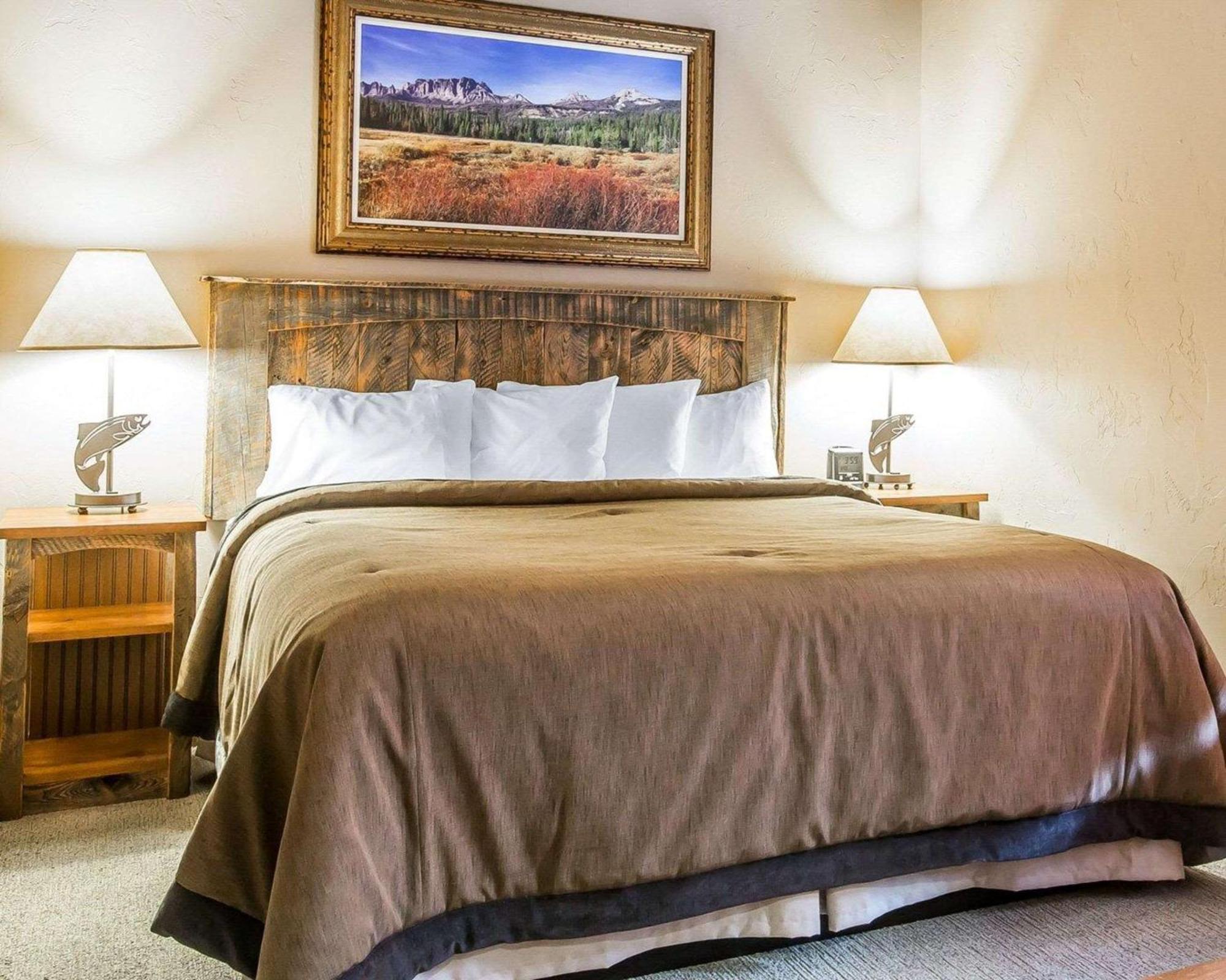 Yellowstone Valley Lodge, Ascend Hotel Collection Pray Экстерьер фото