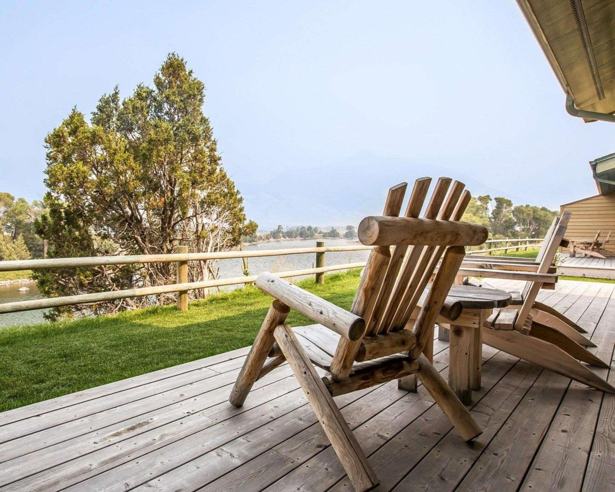 Yellowstone Valley Lodge, Ascend Hotel Collection Pray Экстерьер фото