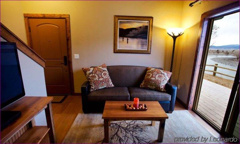 Yellowstone Valley Lodge, Ascend Hotel Collection Pray Экстерьер фото